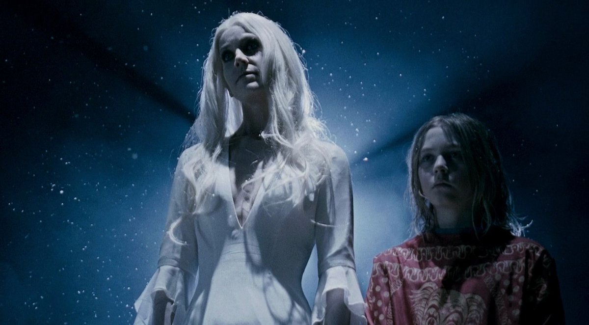 Our annual tradition of watching a random Halloween film has finally brought us to Rob Zombie. We talk about the director's cut of 2009's "Halloween 2," and get into Michael Myers' beard, Laurie's downward spiral, and, of course, "Weird" Al. Listen now. soundcloud.com/sicttpod/ep-31…