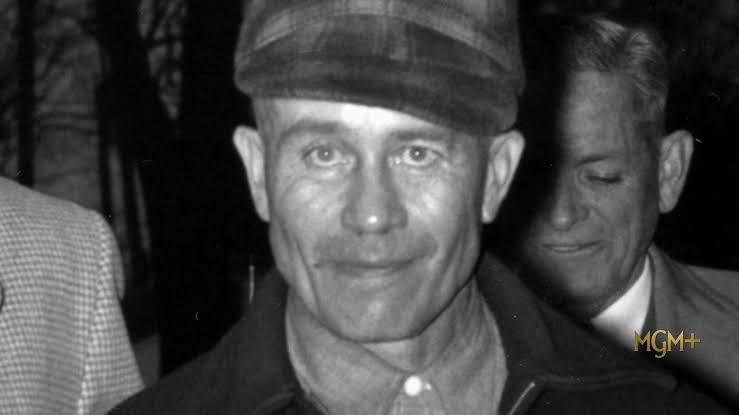 "You're a very sick person if you're enjoying this Liverpool downfall" 

Me: