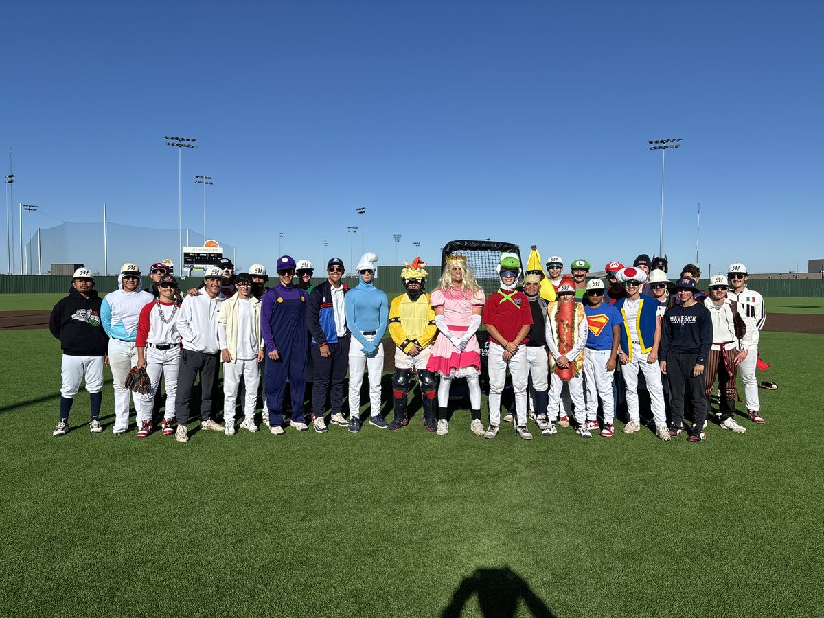 First annual Memorial Mavericks baseball Halloween scrimmage to end our fall intrasquads.