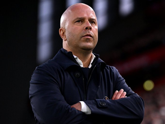 Liverpool 0-3 Crystal Palace  

Arne Slot: "Galatasaray'a verilen bir penaltı vardı, işte o penaltı.... "