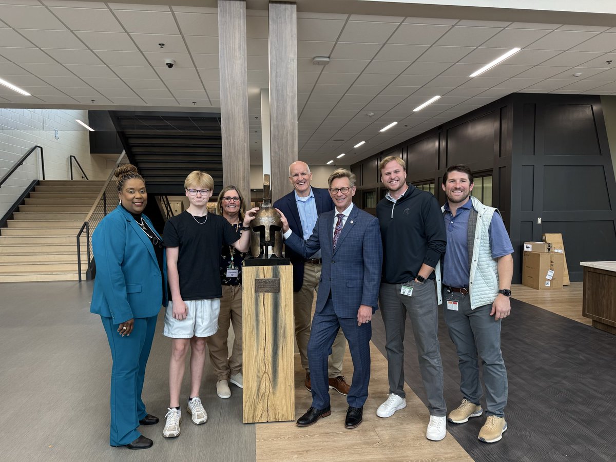 Eric Mackey tweet media