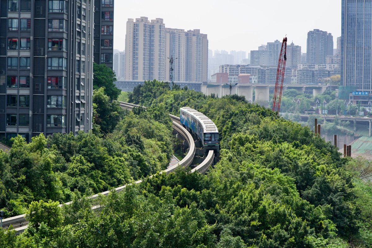 UNDP's tweet image. Asia-Pacific’s cities are projected to grow from 2.48 billion residents in 2023 to 3.38 billion by 2050.
@UNDPasiapac's report warns that the region’s urban future hinges on one critical factor: strong governance.
More ahead of Friday's #WorldCitiesDay: go.undp.org/ic7