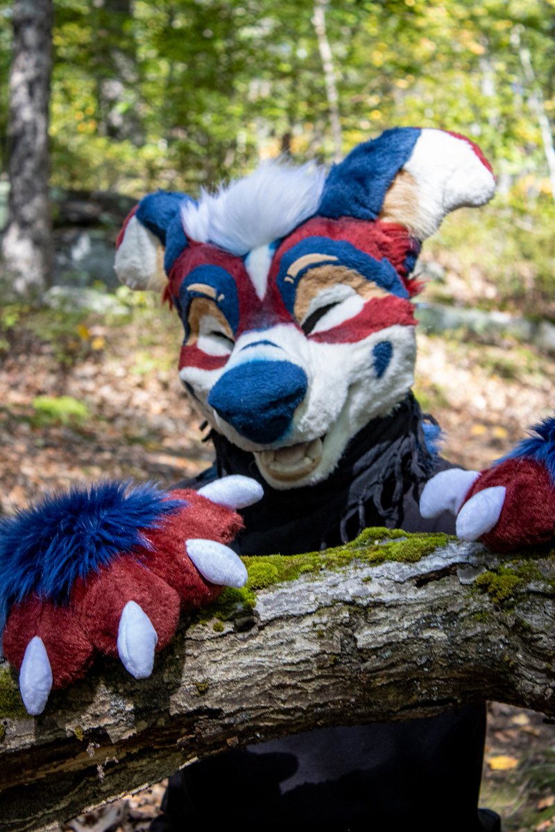 I'll see you all at <a href="/FurpocalypseInc/">Furpocalypse</a> tomorrow 🩵