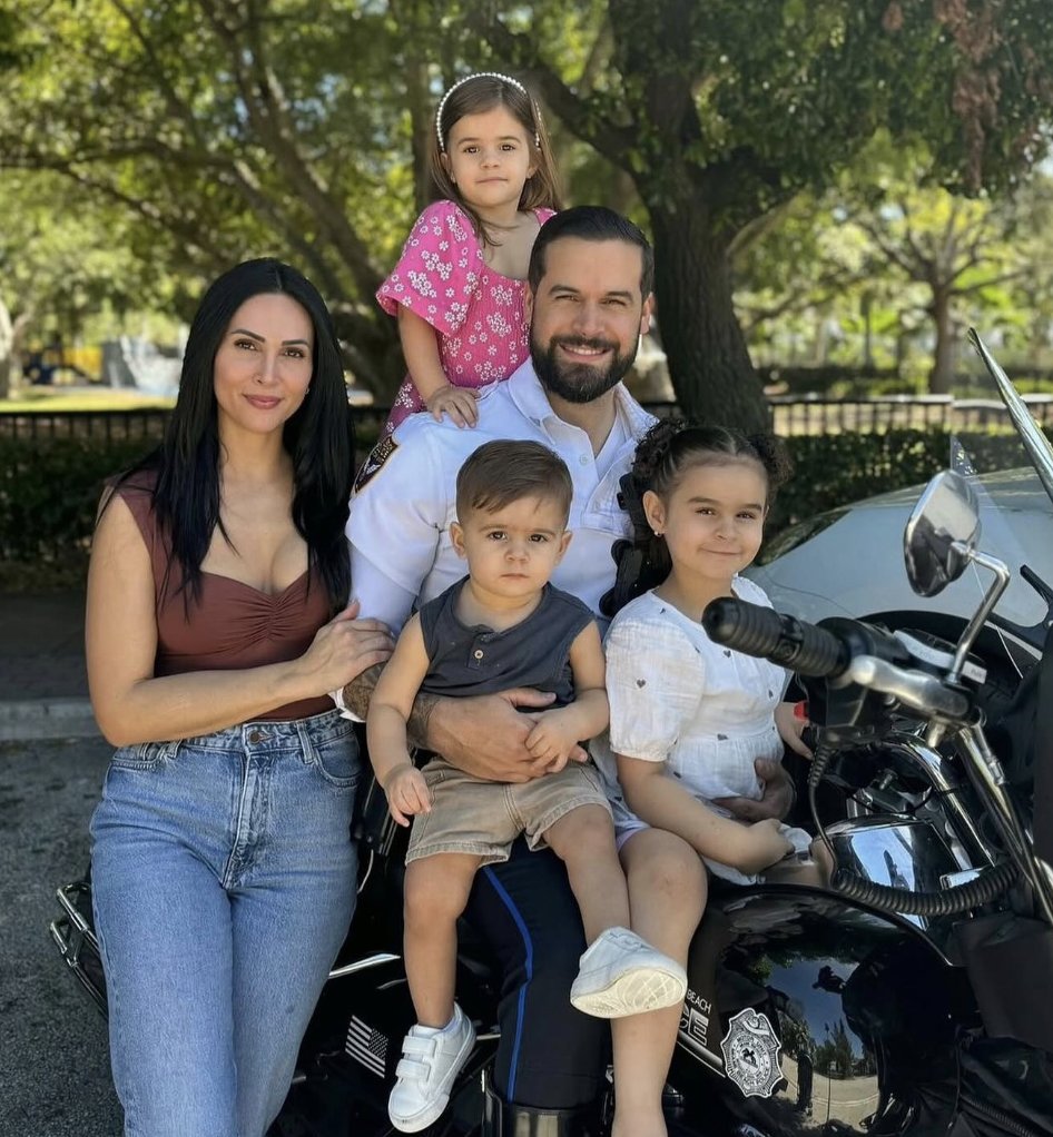 🚨 HOW TO HELP 🚨 (from <a href="/MiamiBeachFOP/">Miami Beach FOP</a>)  

On Tuesday, October 28, 2025, the Miami Beach community suffered a heartbreaking loss. Officer David Cajuso, a 33-year-old motorcycle officer and 10-year member of the Miami Beach Police Department, tragically passed away in the line of