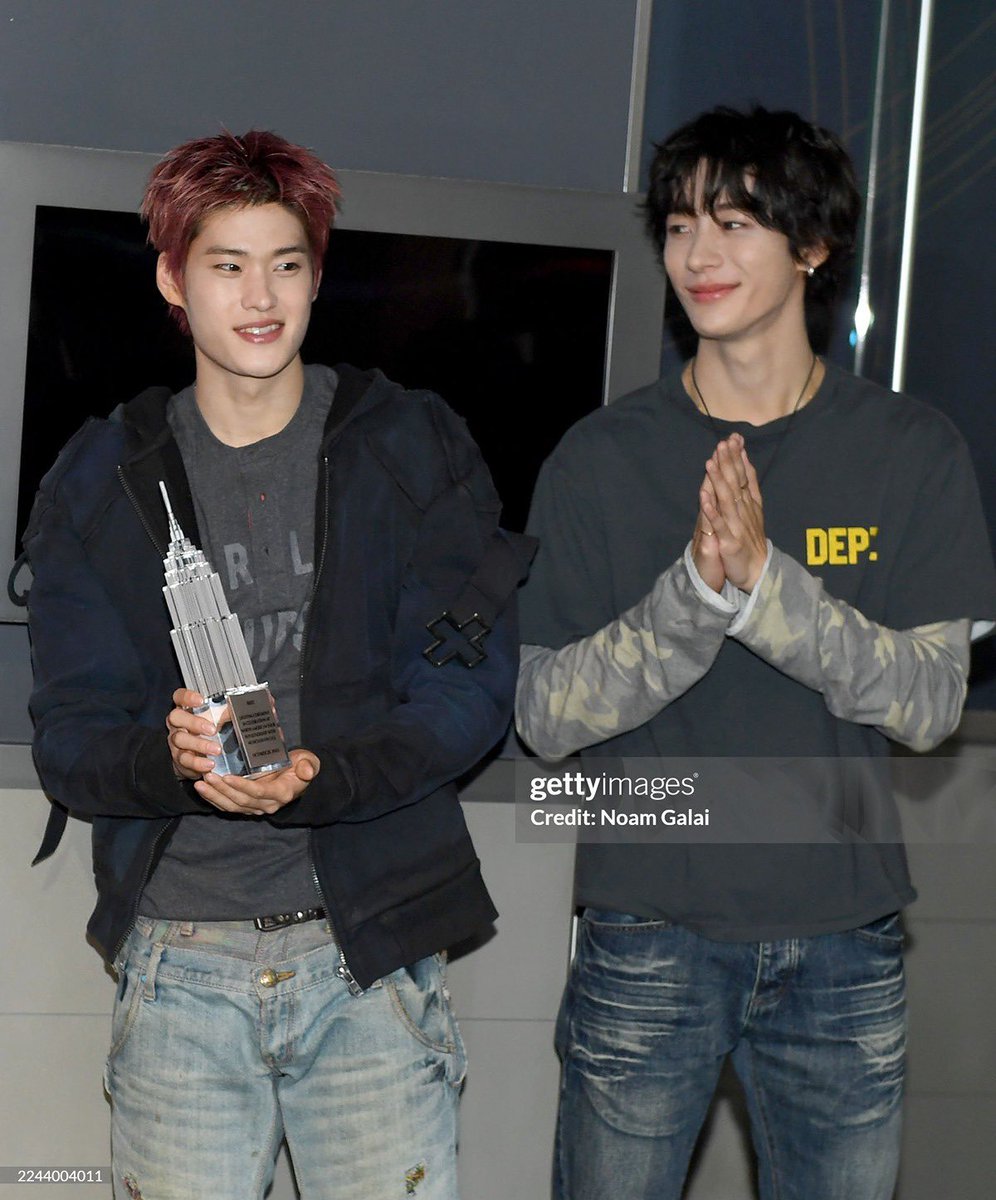 outright ogling him... no shame just yearning