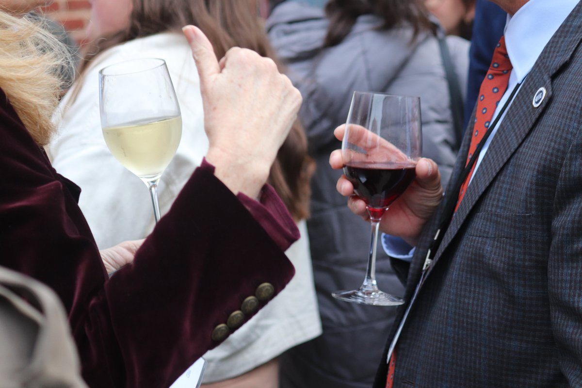 ALL WORK AND NO PLAY MAKES SPEECHWRITERS DULL COMMUNICATORS. The #PSAWorldConference isn’t just about writing — it’s about connecting, laughing, and enjoying time with the people who make speechwriting the vibrant community that it is.