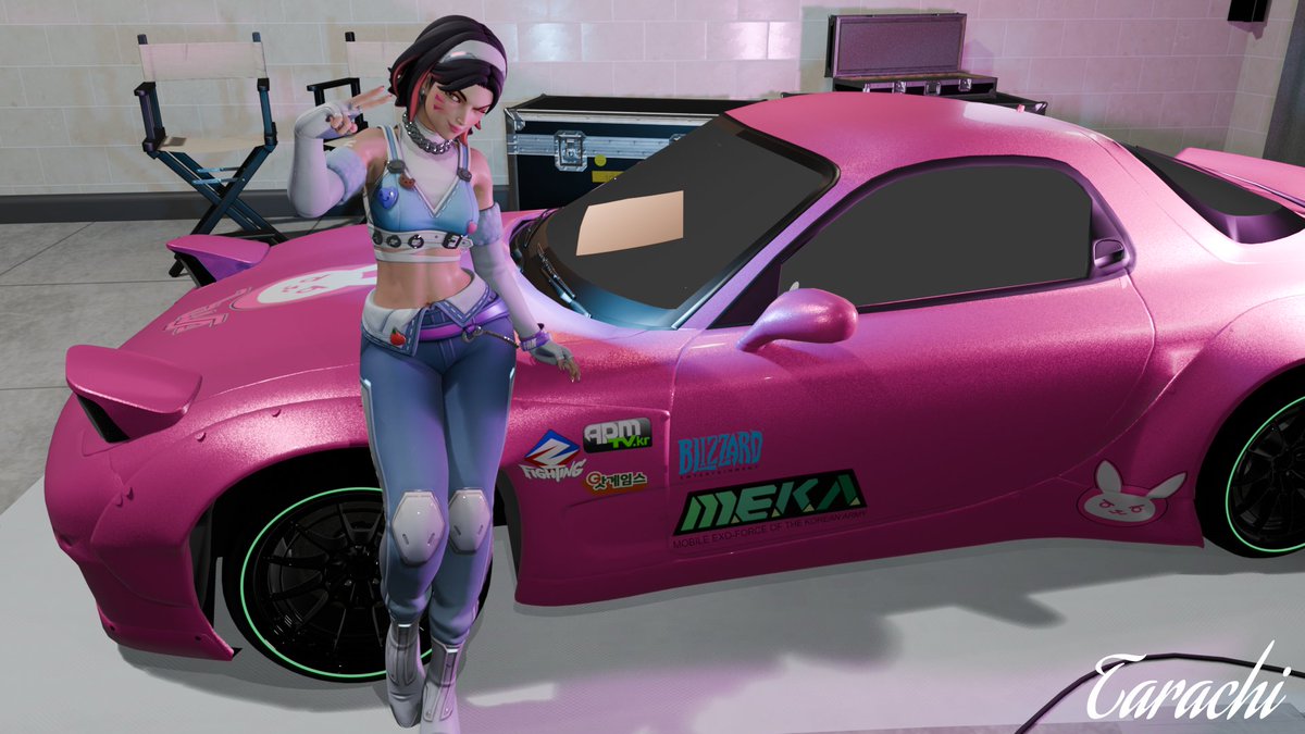Tarachi45's tweet photo. https://t.co/jSGElZtJRj posing next to her new car

#blender #3dart #Overwatch2 #Overwatch  #dva https://t.co/VfPxheAgxp