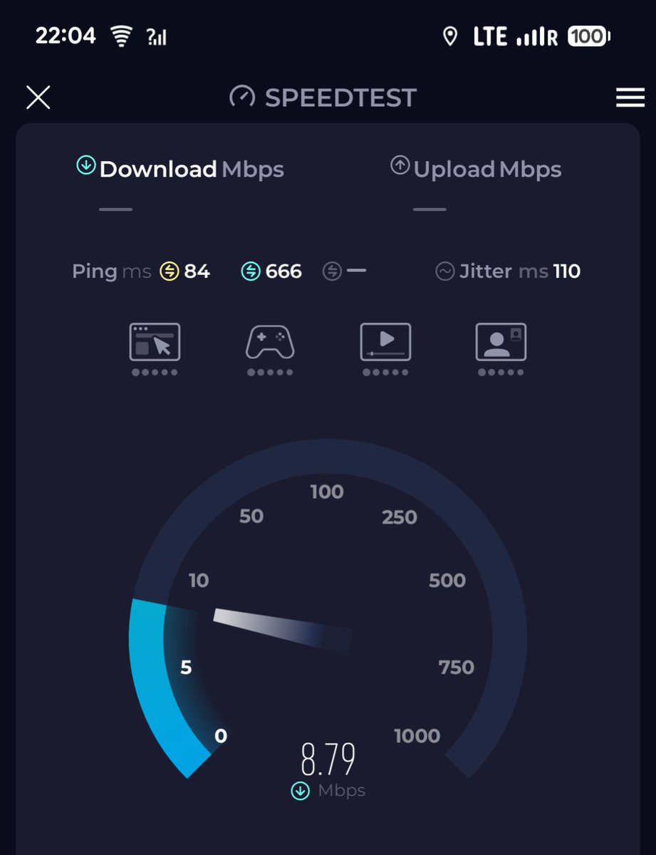 AmusedBoi2004 tweet media