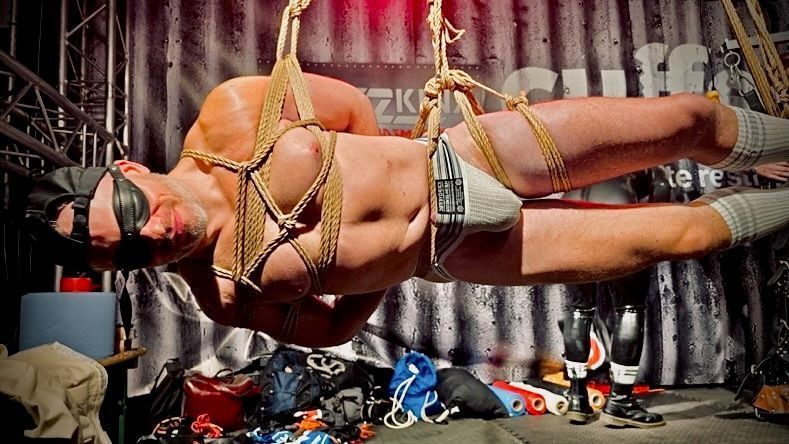 COLE CRUSHER ✈️ JFF 5/2-6 •NYC 5/7-10 •EDC 5/14-18 tweet media