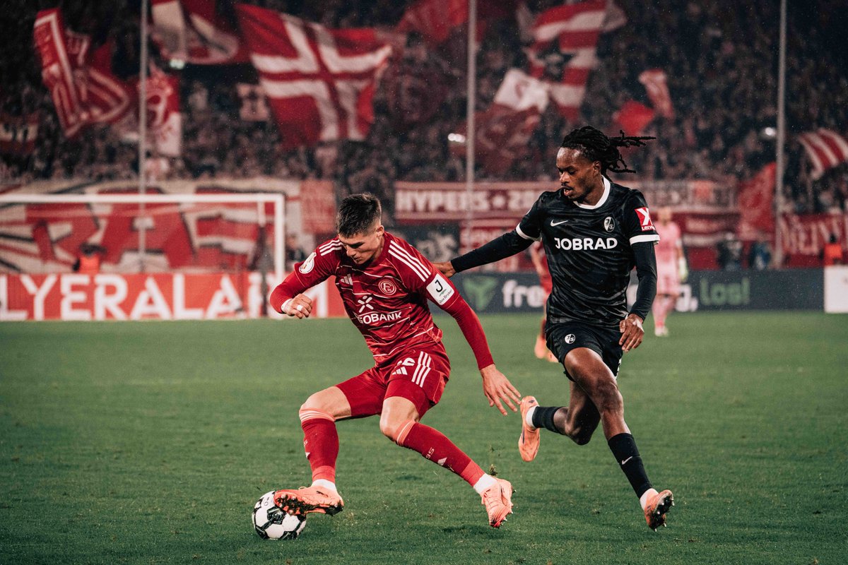 f95's tweet image. Hier findet Ihr unseren Spielbericht zu #F95SCF 📝

👉 f95.de/aktuell/spielb…

#f95 | 🔴⚪️ | #DFBPokal