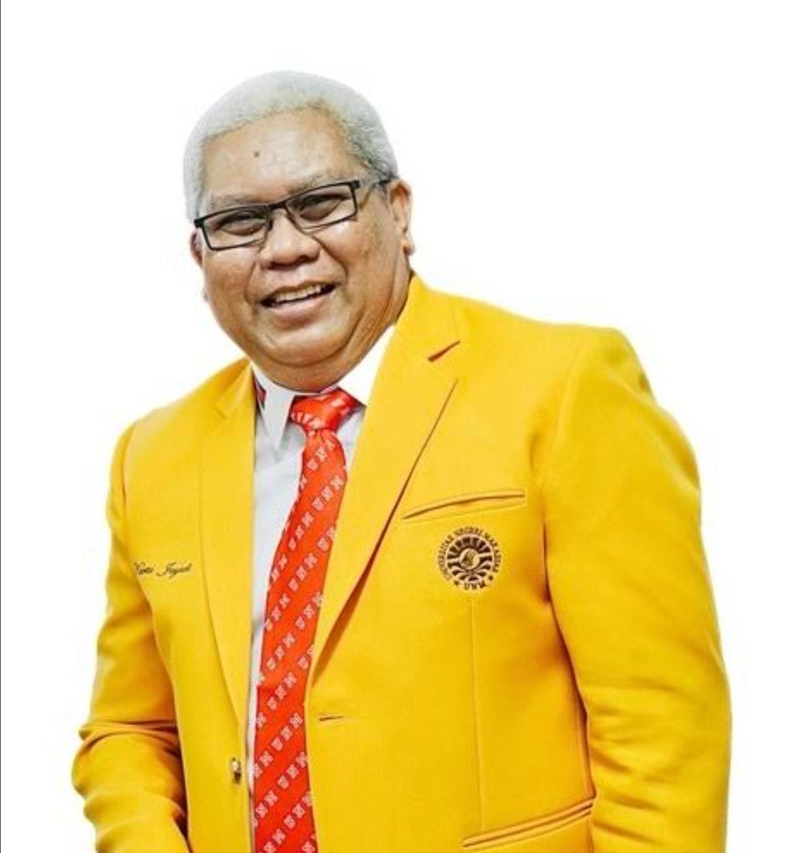 natureee98's tweet photo. @tanyakanrl Kalau based on gugel sih rektor UNM sata ini atas nama Karta Jayadi. Bener ini pelakunya? https://t.co/wkfzwNhUJU