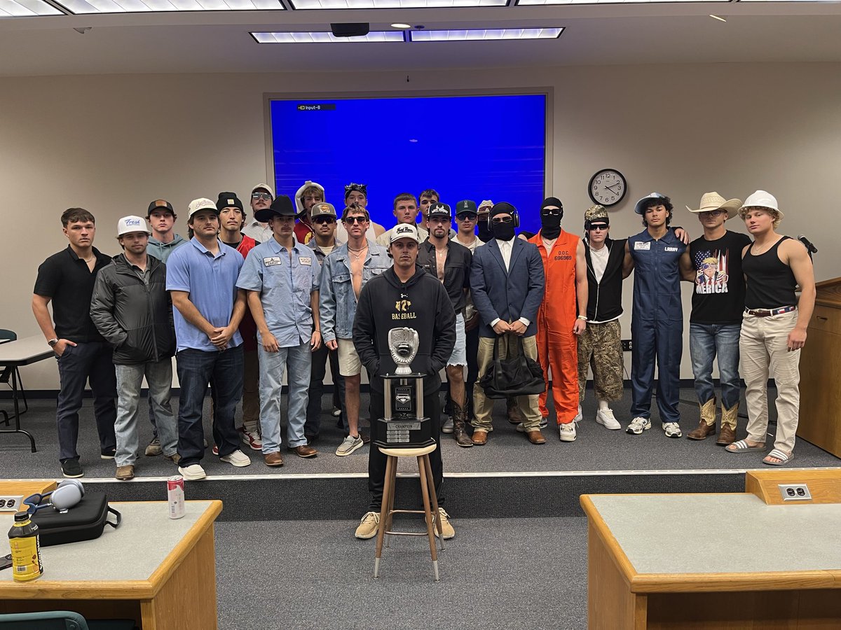 Redlands CC Baseball tweet media