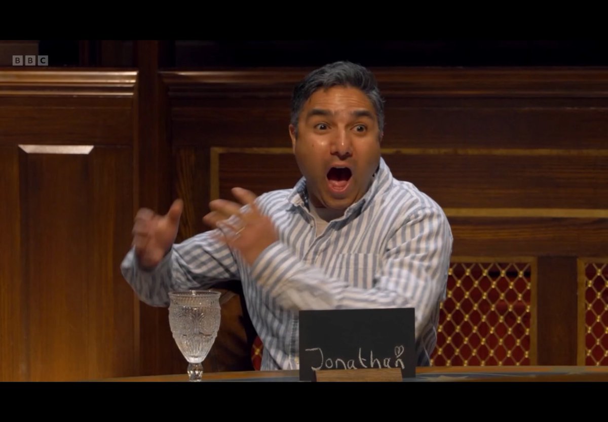 KDCunliffe's tweet image. Hats off to Jonathan Ross.

What a brilliant exit.

#JonathanRoss #CelebrityTraitors #traitors