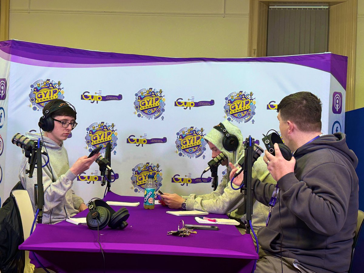 GYIP1994's tweet image. 🎙️Digital Youth Drop-In🙌🏻

🎧🎮 A creative Wednesday at our Digital Youth Drop-In! Young people explored VR tech, recorded new podcast episodes, and had some great group discussions 💬✨ #DigitalYouth #Podcasting #YouthVoice

@EthanGyip @JohnGYIP94 @TNLComFundScot @VirginMoney