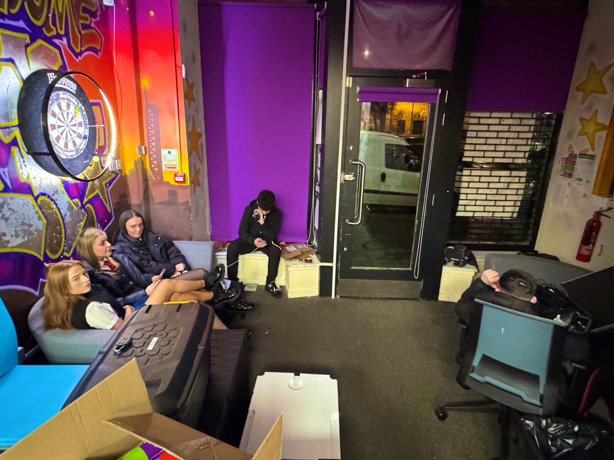 GYIP1994's tweet image. 🎙️Digital Youth Drop-In🙌🏻

🎧🎮 A creative Wednesday at our Digital Youth Drop-In! Young people explored VR tech, recorded new podcast episodes, and had some great group discussions 💬✨ #DigitalYouth #Podcasting #YouthVoice

@EthanGyip @JohnGYIP94 @TNLComFundScot @VirginMoney