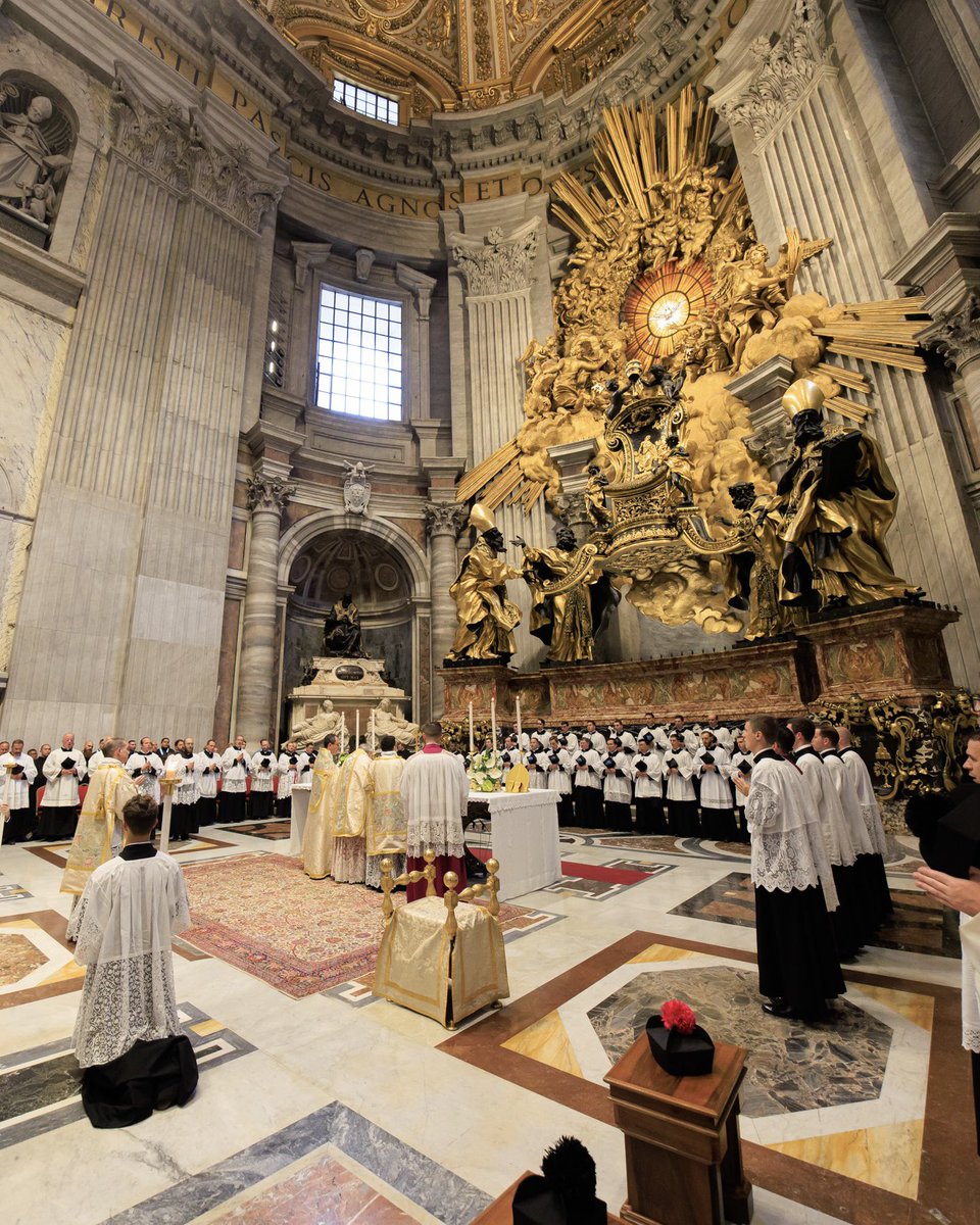 cassie 🇻🇦 tweet media