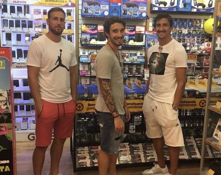 GxlDeTrippier's tweet image. 