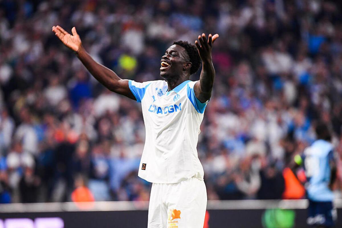 LaMinuteOM_'s tweet photo. Robinio Vaz devient le plus jeune joueur de l’OM à inscrire un doublé en Ligue 1 depuis 1947 ! ✨🔵⚪️

#TeamOM #OMSCO https://t.co/t4HkucLUYv