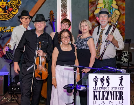 joyofklez's tweet photo. Join Maxwell Street Klezmer Band on Wednesday, November 19, 7:00 PM - 9:00 PM for Klezmer Night at Sabor a Cafe 6873 N. Milwaukee Ave. in Niles. Reservations Recommended: 773-300-6069 or https://t.co/bQnFF8FMbw. #klezmer #klezmermusic #jewishchicago https://t.co/jenDt9JxuA