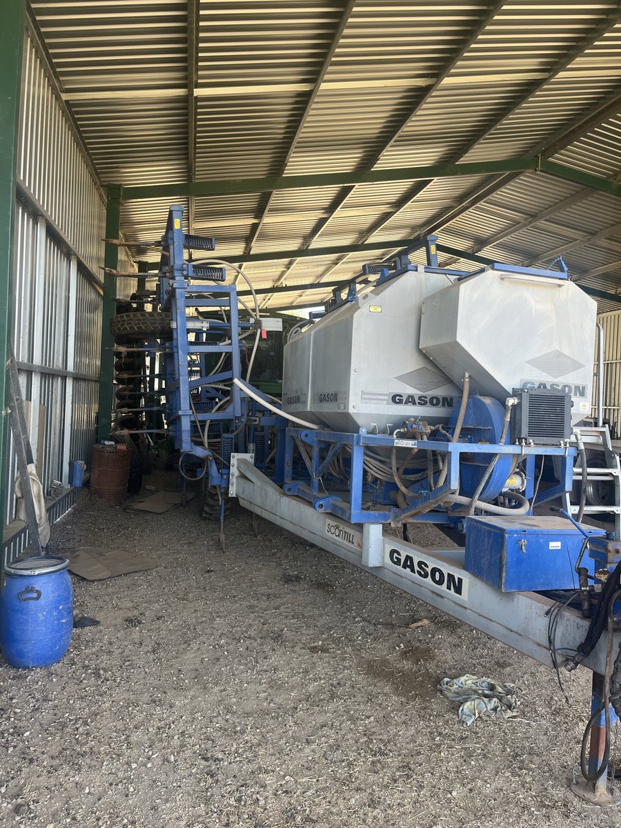 Didn’t have to worry about the tynes of the shearer combine pushing on the shed walls when the hydraulic rams crept, I got lucky this time &amp; it hit a post &amp; stopped, usually ratchet strap it to stop this happening, these older ones don’t fold far enough for weight to stay centred