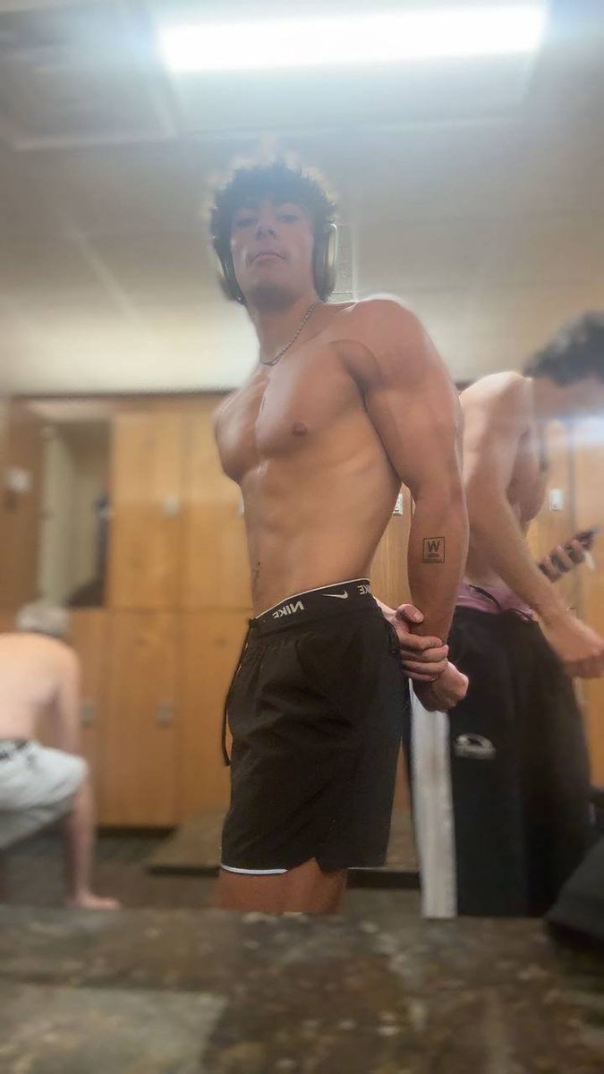 Everybody gotta be checkin out the young god <a href="/TyYoung_05/">Ty Young top 10%</a> - Puttin out 🔥🔥🔥 content nonstop

onlyfans.com/tyyoungx