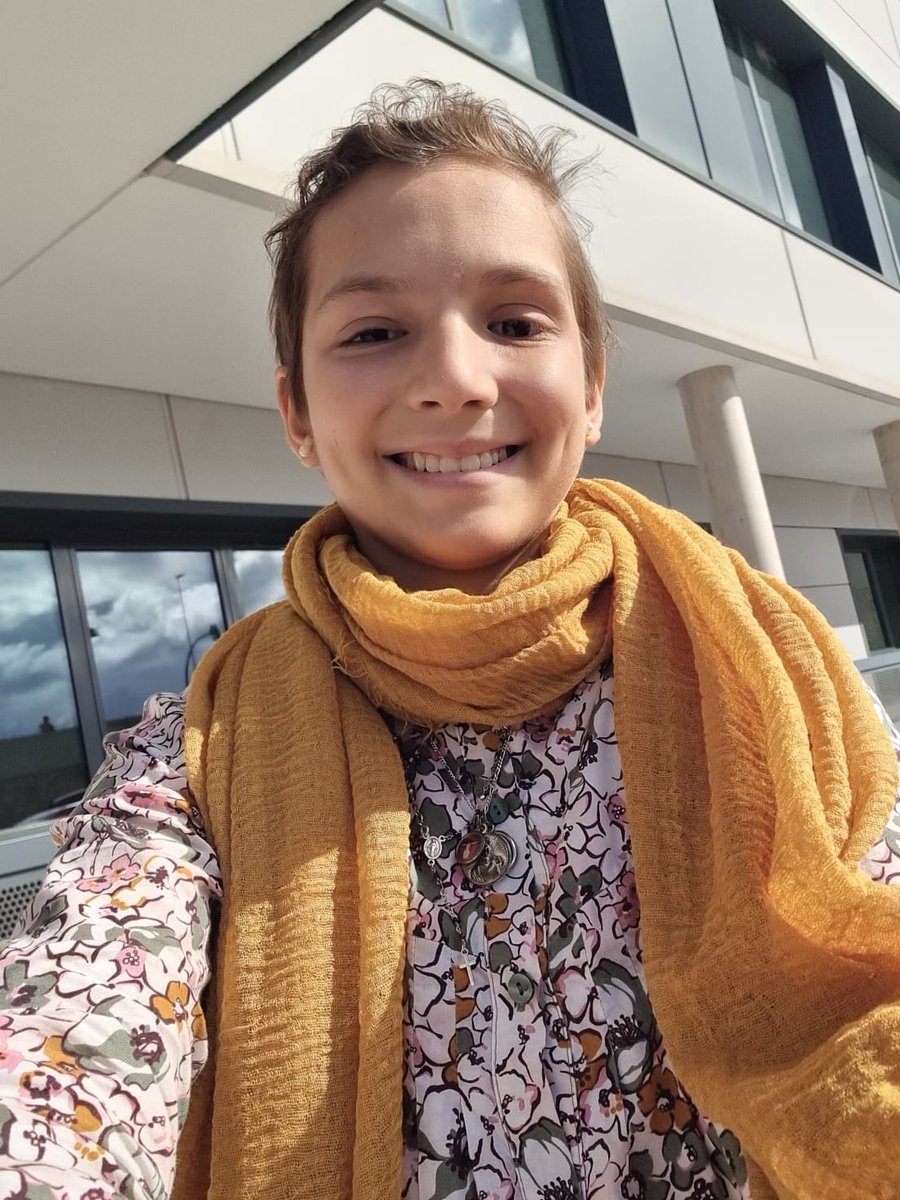 mariacmpfg's tweet image. 🤗Afición !! 
Después de estos días de desconexión, quería contaros que ayer la analítica salió bien y pude empezar mi sexto ciclo. 💪🏻
Hoy he tenido el segundo día, y el viernes tendré el último de este ciclo. 

Os iré contando cositas 

Seguid sonriendo 😀

Os quiero 🥰