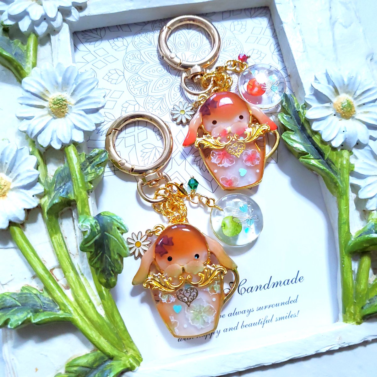 ＃263 ライトパープル✴うさぎ✴レジンヘアゴムキーホルダーブローチ 263 ライトパープル✴うさぎ✴レジンヘアゴムキーホルダーブローチ