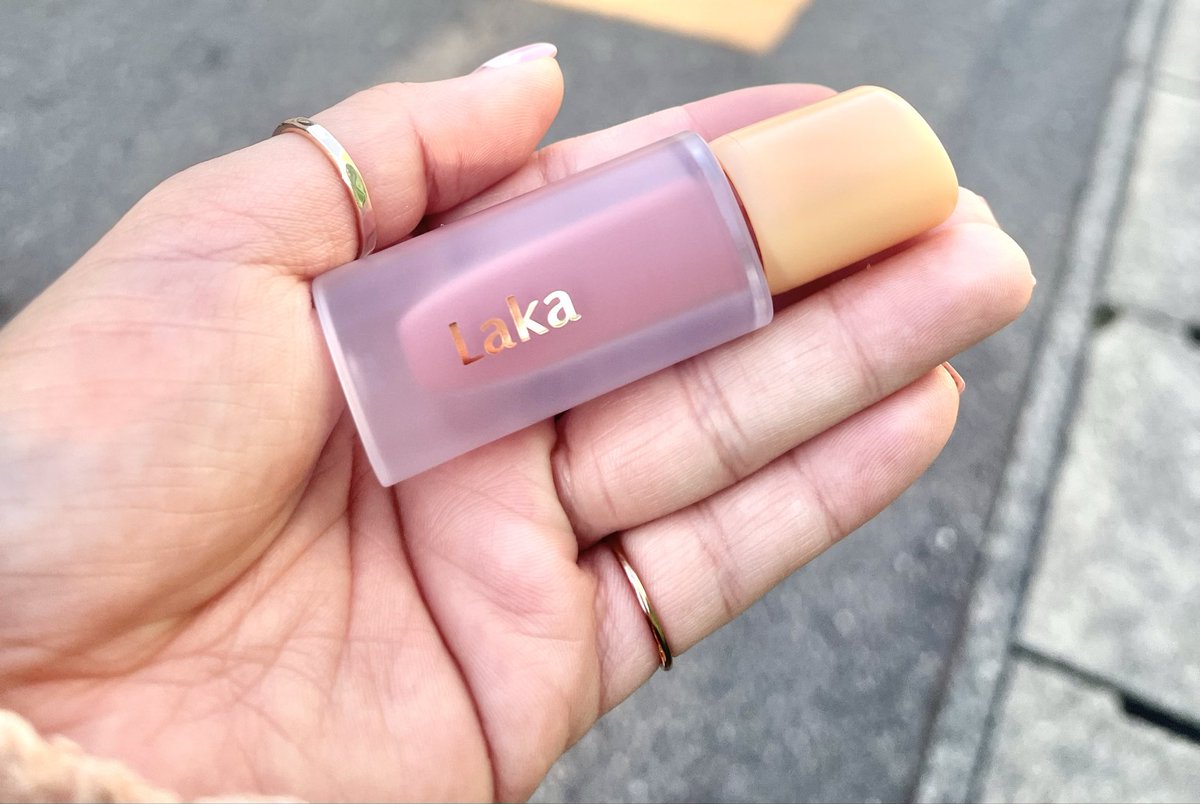 laka 124 マロかわいい- ̗̀( ˶'ᵕ'˶)
調子いい時の素の唇とほぼ同じカラー💋

#laka