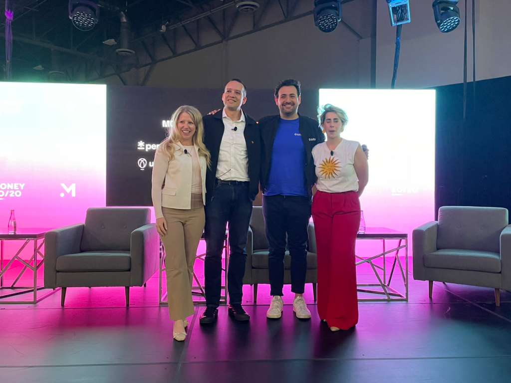 💡 ¡Seguimos presentes en el <a href="/money2020/">Money20/20</a> USA!

Nuestro Presidente, <a href="/fvallejod/">Felipe Vallejo Dabdoub</a>, participó en el panel “The Next Frontier of Open Banking: Powering Borderless B2B Finance”, una conversación clave sobre el futuro de las finanzas empresariales sin fronteras. 🚀

Durante esta sesión se