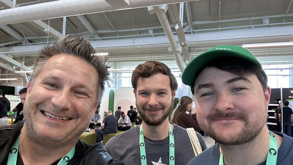 nickytonline's tweet image. Look who I found by the donuts! #GitHubUniverse