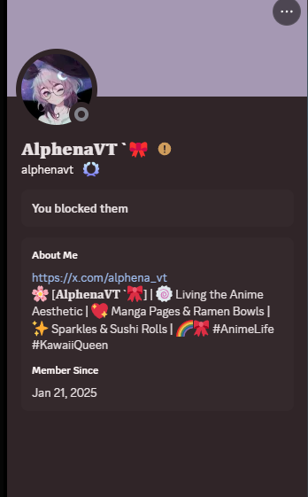 LuniVulpin's tweet photo. Hey so I got a message from an AlphenaVT. I asked AlphenaVT personally on one of her stream if this was her account or if she messaged me 2 days ago. It is not her, I didn't fall for it so I had to ask her on the stream. This is someone who is pretending to be someone else A scam https://t.co/RDEMBjb5tJ