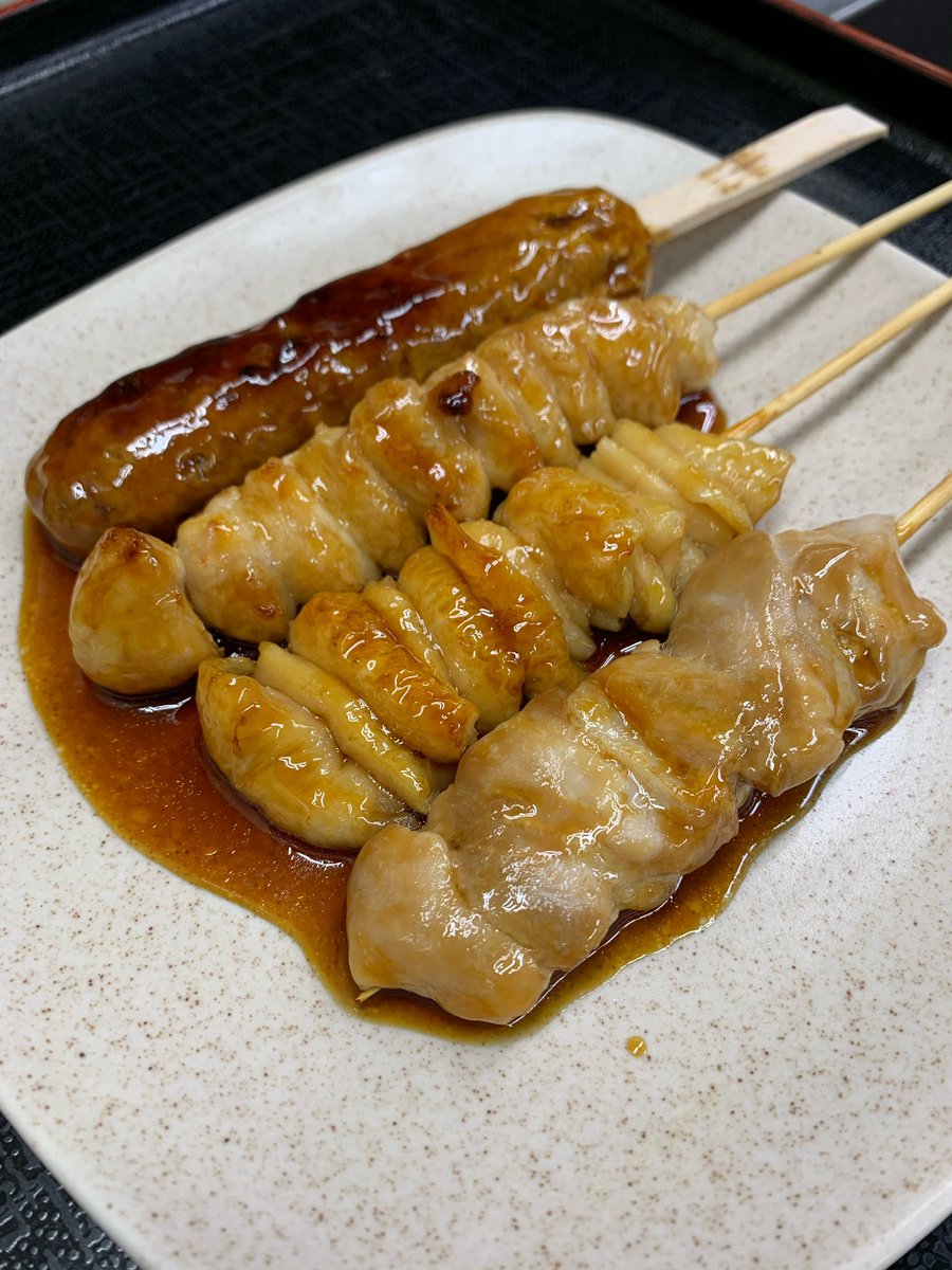 おはようございます
木曜日ですね😊

週末まであと少し🤗

#サウナ #水風呂 #不感温度泉 に
旨い #サ飯 で一杯やって🤤

乗り切ってまいりましょう😘

＃朝ウナ ＃朝ラー ＃朝飲み
もうはじまってま～す🥰

#大人の楽園
#男が心底落ち着ける場所
#サウナに入れる大衆酒場
#サウナに入れる町中華