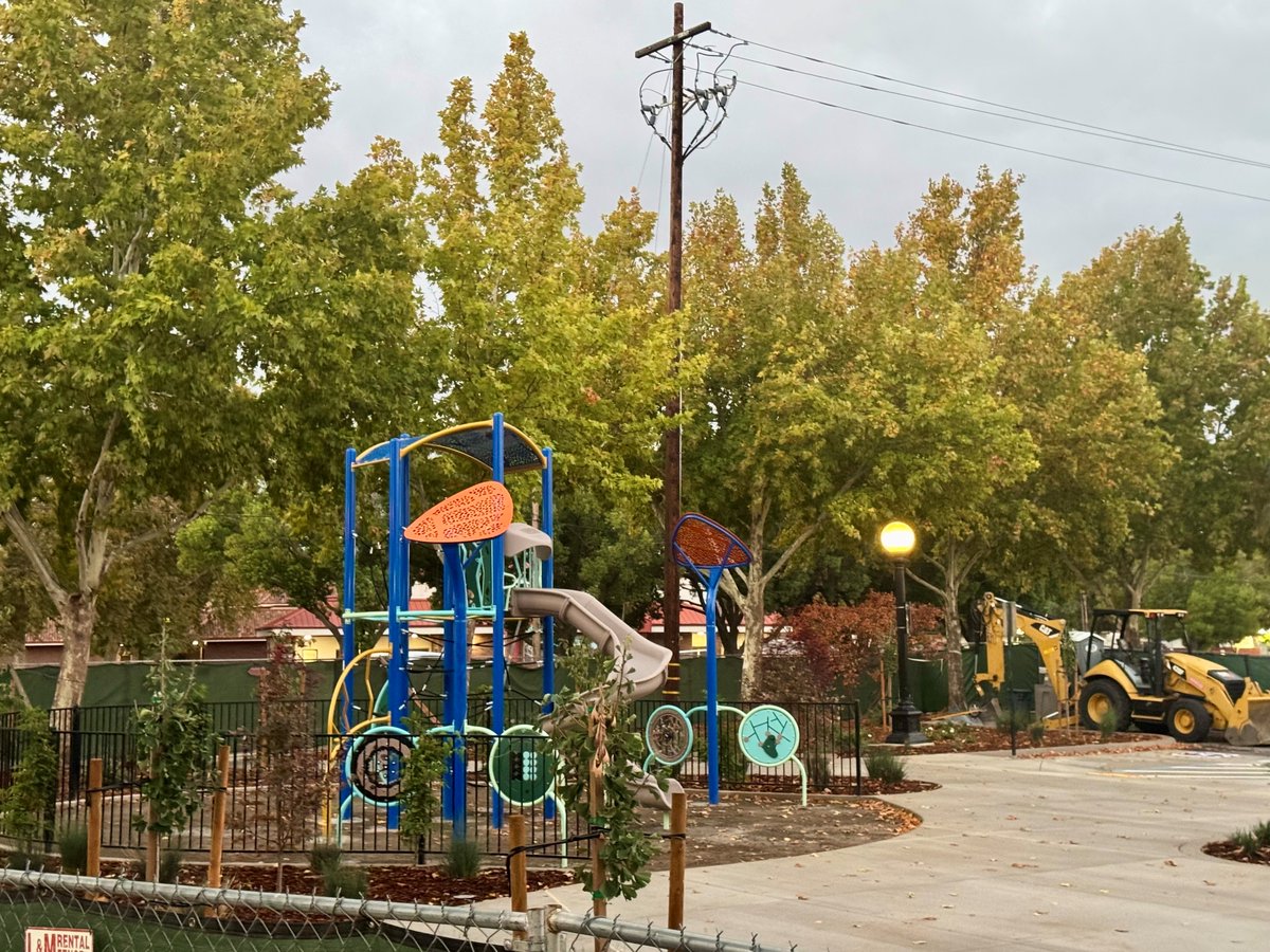 CaltransDist3's tweet photo. The City of Yuba City is leading the Plumas Street Historic Improvements Project in #SutterCounty. Funded through the Caltrans #CleanCA grant of  $2.3 million, the project aims to transform, beautify, &amp; connect the Plumas Street Historic District with nearby downtown enhancements https://t.co/6zrgmOzaqv