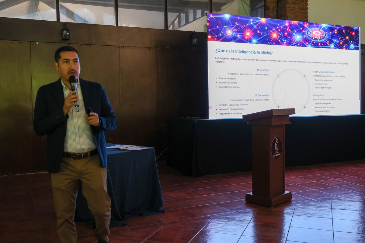 lacentralsv's tweet photo. Así vivimos #ConectadosConLaCentral 💼✨
Una jornada de aprendizaje y conexión, con capacitación y desayuno corporativo para seguir creciendo juntos.
¡Gracias a todos los que fueron parte! 🙌
#Capacitación #Networking #TrabajoEnEquipo https://t.co/A3SqRkd0Vj