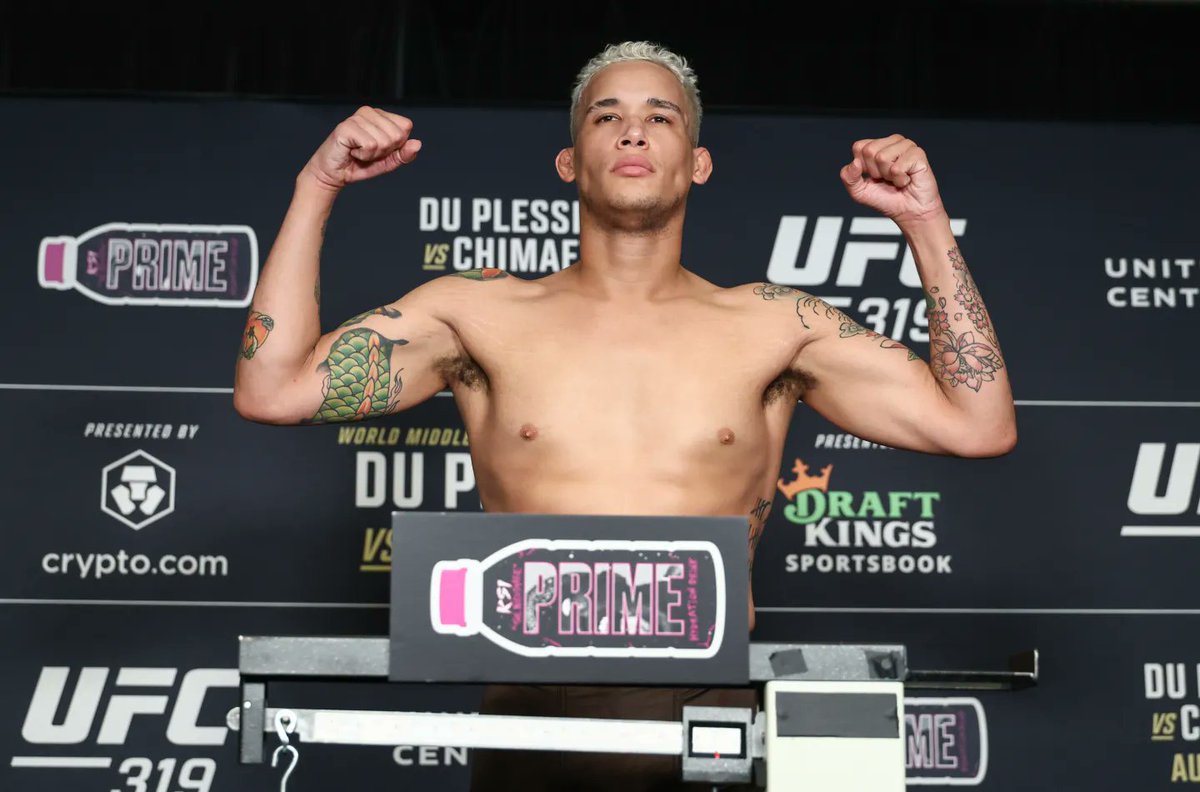 DamonMartin's tweet image. “I’m still the only motherf*cker who’s got to make a comeback without f*cking losing a fight!&quot;

Bryan Battle knows he has something to prove after his UFC release from repeatedly missing weight 
#UFC #DBX #PFL 

LINK: mmafighting.com/ufc/452328/bry…