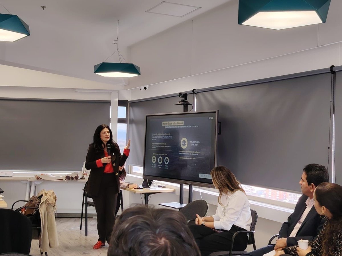 En #Cali, la EDRU se consolidó como un referente nacional en gestión urbana gracias a la transformación institucional que fortaleció sus capacidades y aceleró proyectos que hoy redefinen el territorio.