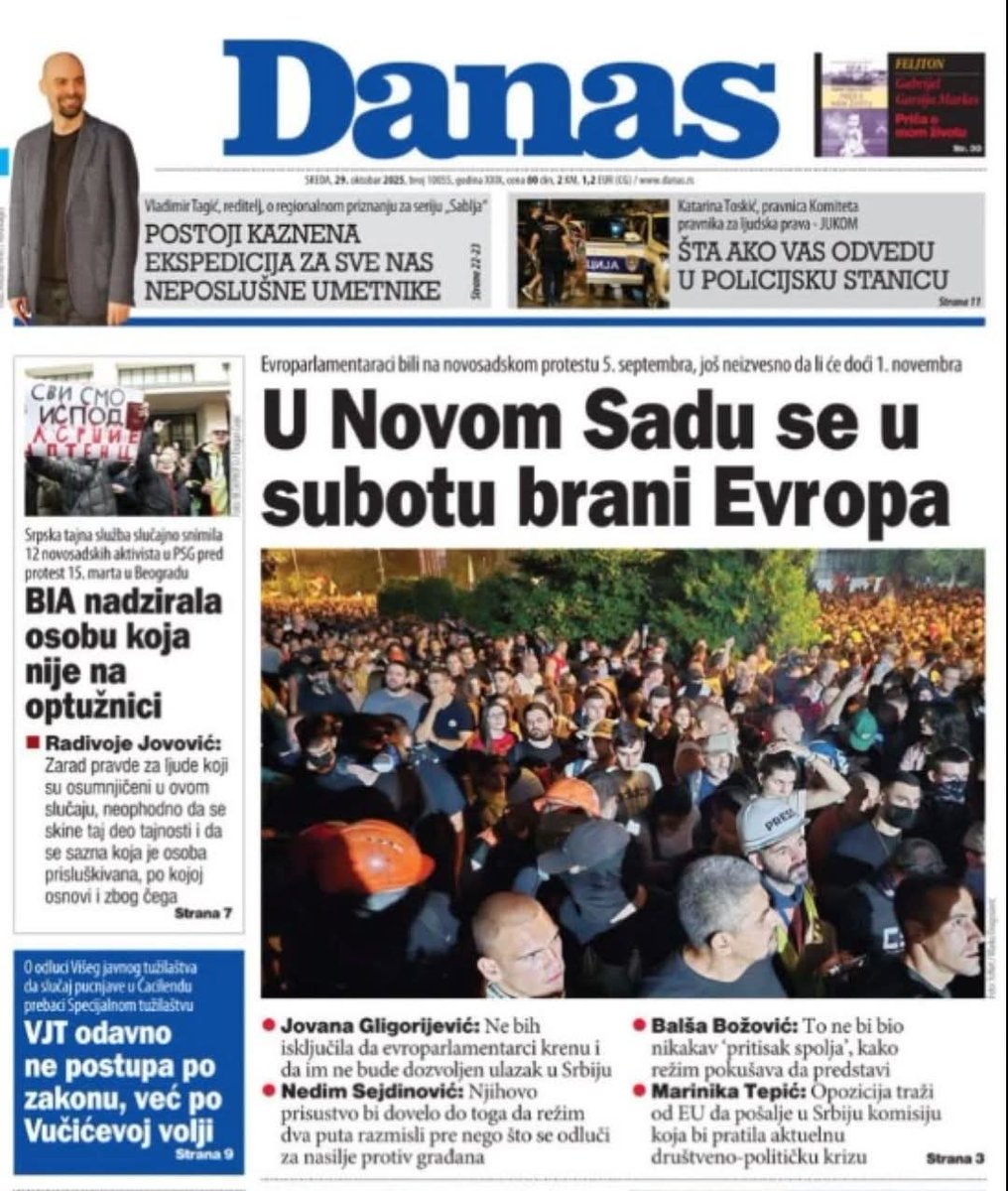 RNPFOrg's tweet photo. Posle odbrane Evrope u Podgorici od migranata i u Ljubljani od Roma, list Danas preuzima štafetu da je brani od "krezubih" u Novom Sadu. Kao i uvek, jedino komunisti brane Srbiju od Evrope. I zato, živeo RNP-F i svi vi koji nas podržavate!

Foto: Danas https://t.co/aPck4I7MaZ