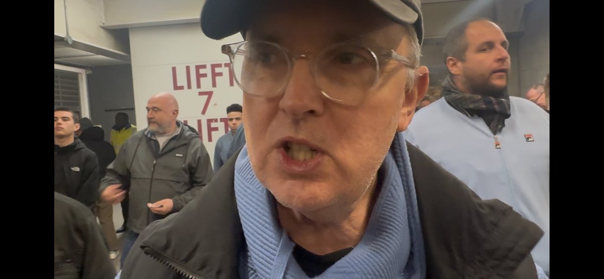 IanCheeseman's tweet image. Here’s the #ManCity matchday vlog from South Wales including the thoughts of matchgoing fans on the players that got a chance to impress 
#swamci #Swansea #CarabaoCup 

🎥 youtu.be/m7uDHfLA76k?si…