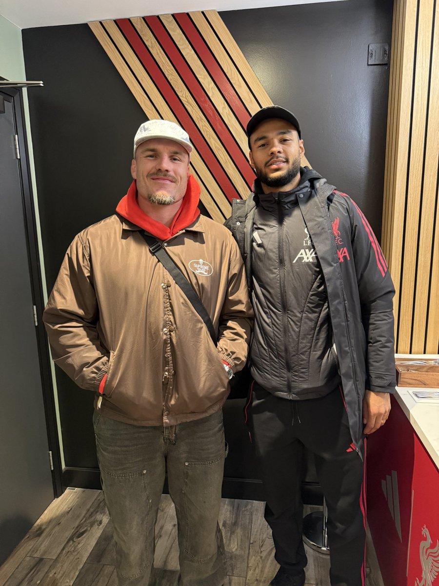 Angus Crichton tweet media