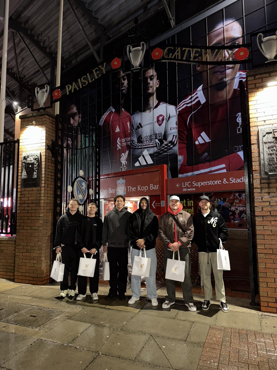 Angus Crichton tweet media