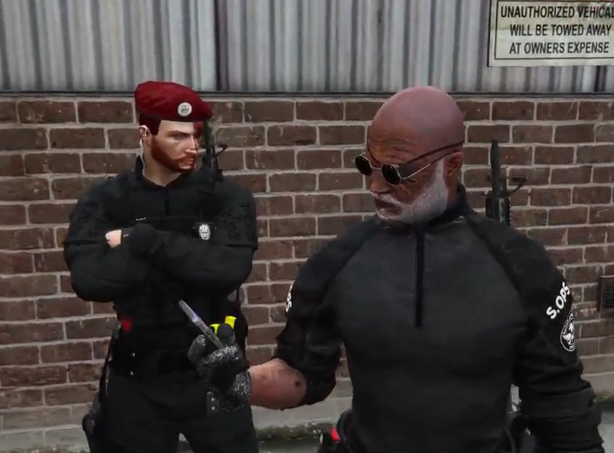 يناسس قادتيي الافضلل الله يعزهمم🫡🫡