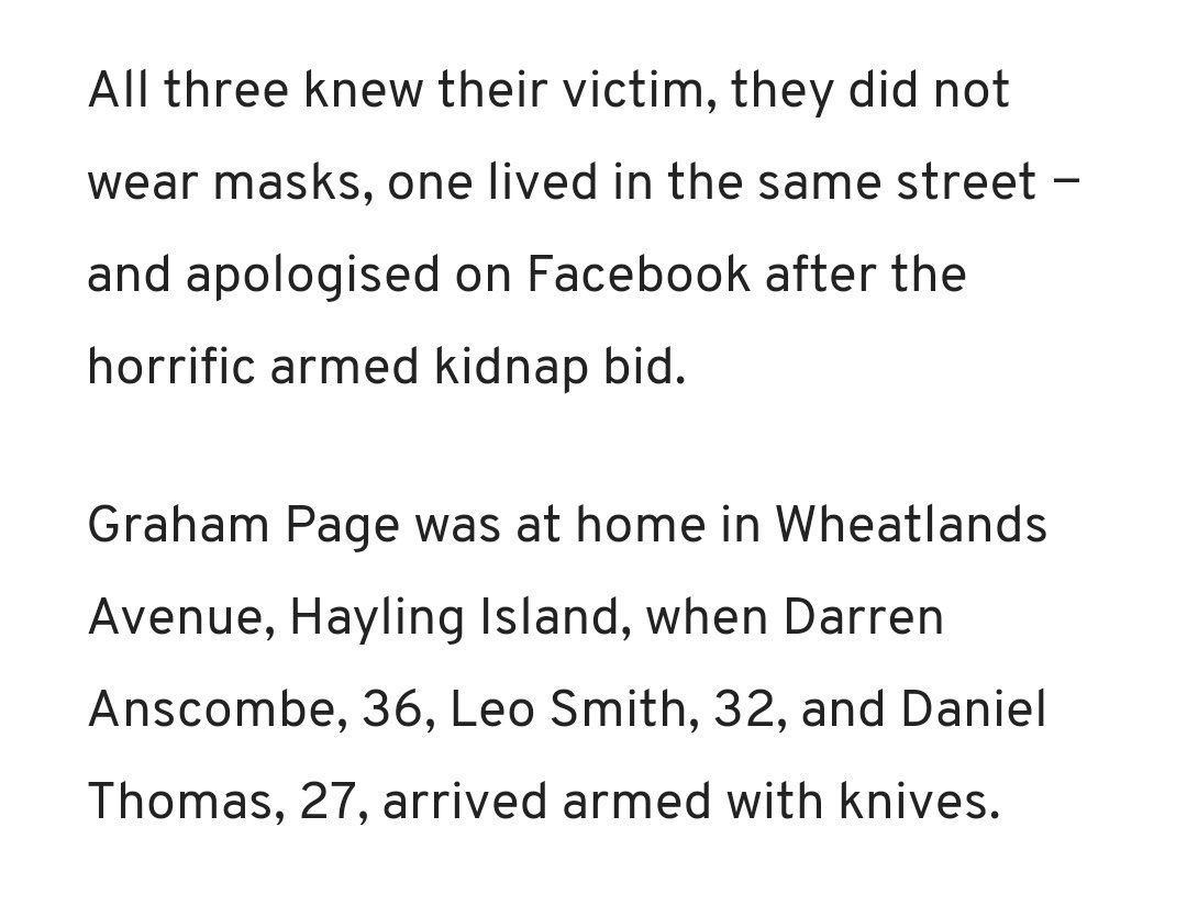 AFCShak's tweet image. Sniff-head, far-right white EDL groomer 🖕🏻