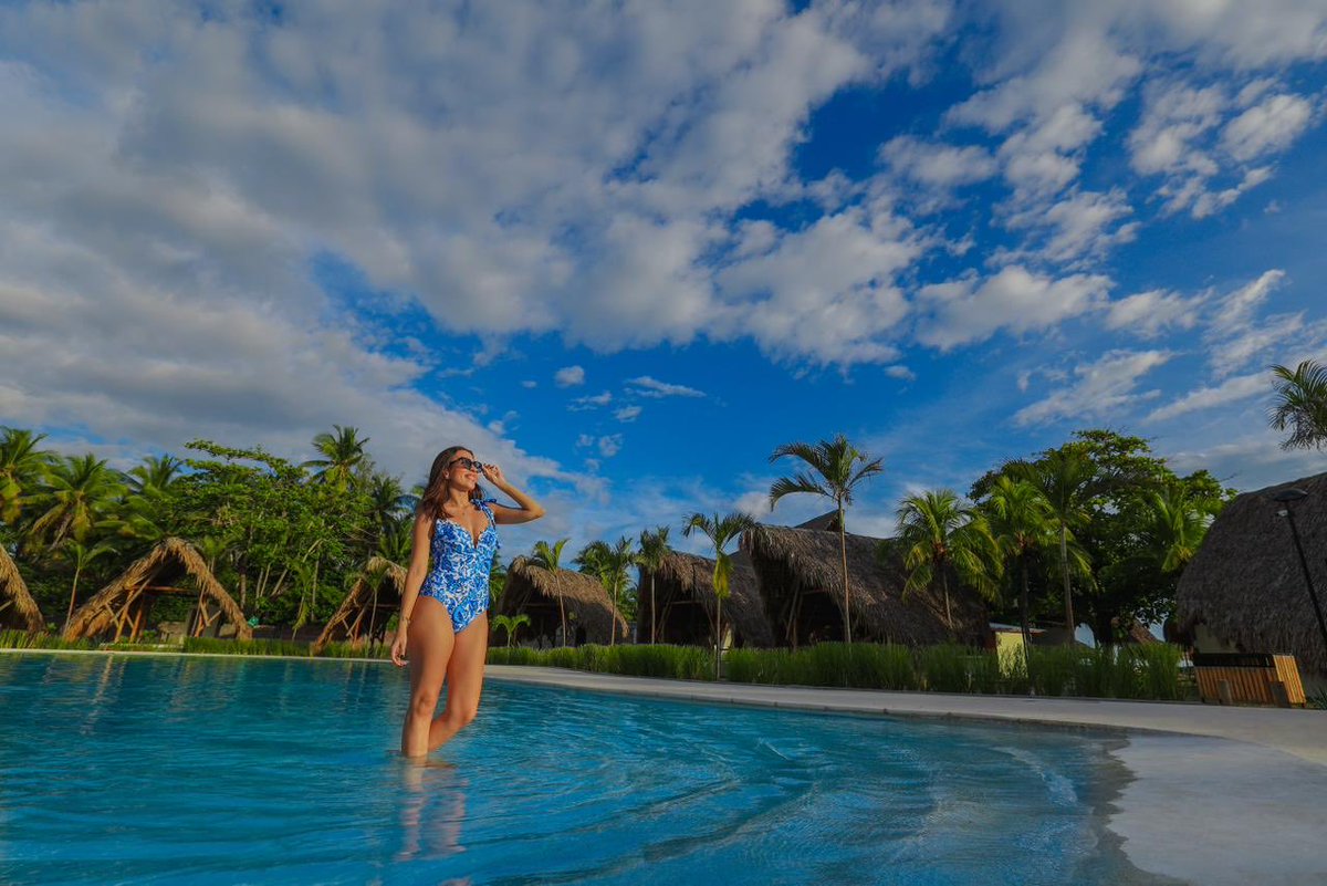 ISTUSV's tweet photo. 🇸🇻 Te presentamos el renovado 📍Parque Recreativo Costa del Sol. ☀️ El lugar perfecto para disfrutar frente al sol y el mar. 😎

📅 Desde el viernes 31 de octubre 
🕗 8:00 a.m. - 8:00 p.m. https://t.co/ZPNb7SMQsu
