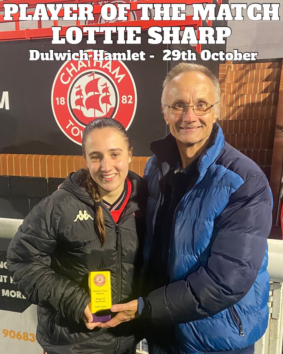 Congratulations to Lottie Sharp, who was nominated as player of the match in the 6-0 thumping of Dulwich Hamlet on Wednesday evening, with the award presented by supporter Mark
🔴⚪️⚫️
#upthechats
#inthistogether