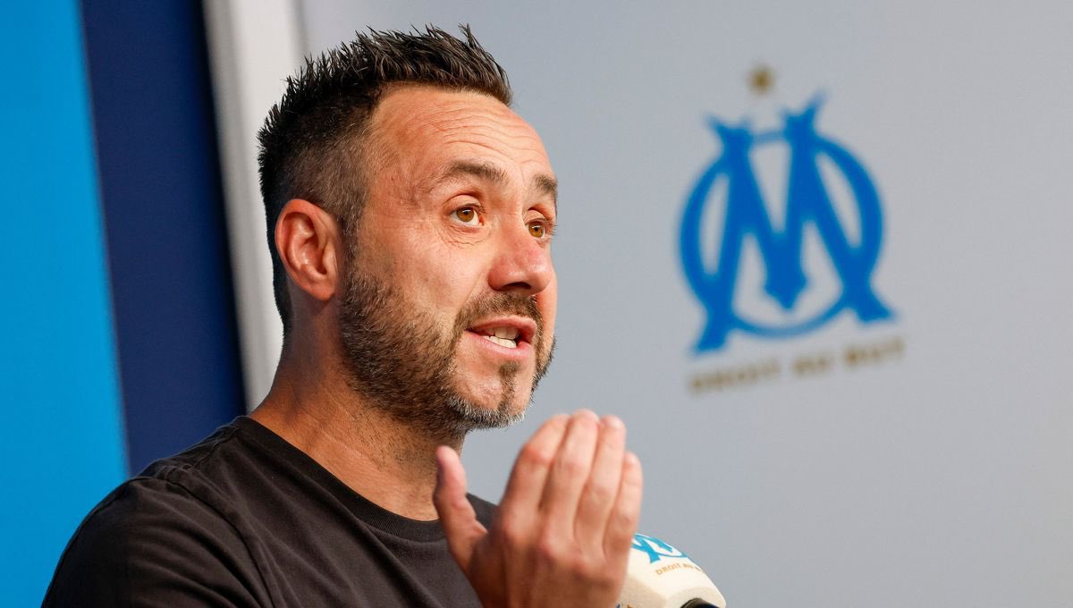LaMinuteOM_'s tweet photo. 🚨Roberto De Zerbi :

"On enchaînait 2 défaites. On avait joué, créé des occasions. Egan-Riley, Murillo, Gomes et Aubameyang étaient frais. 

Je m’attendais à une situation différente. Ça ne peut pas continuer comme ça. On a couru après le résultat."

#TeamOM #OMSCO 

🎙️Conf https://t.co/WwPiJePjyA