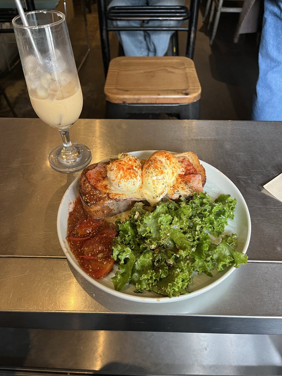 bryceeats1's tweet image. Japanese bacon is pieces of ham lol