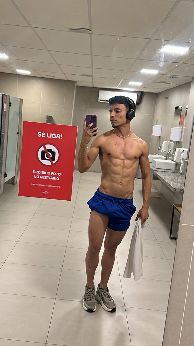 Victor Leony tweet media