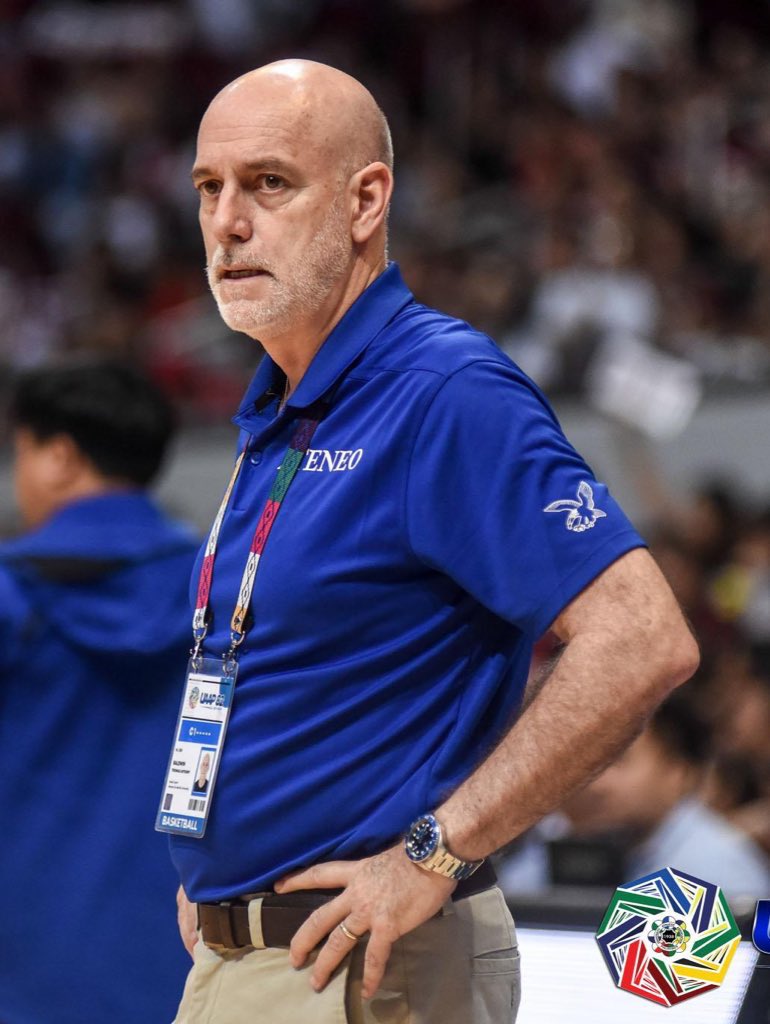 QueenJemaG's tweet image. Jia’s Halloween Costume HAHAHAHHA Coach Tab Baldwin ikaw ba yan?! 😭💙🦅