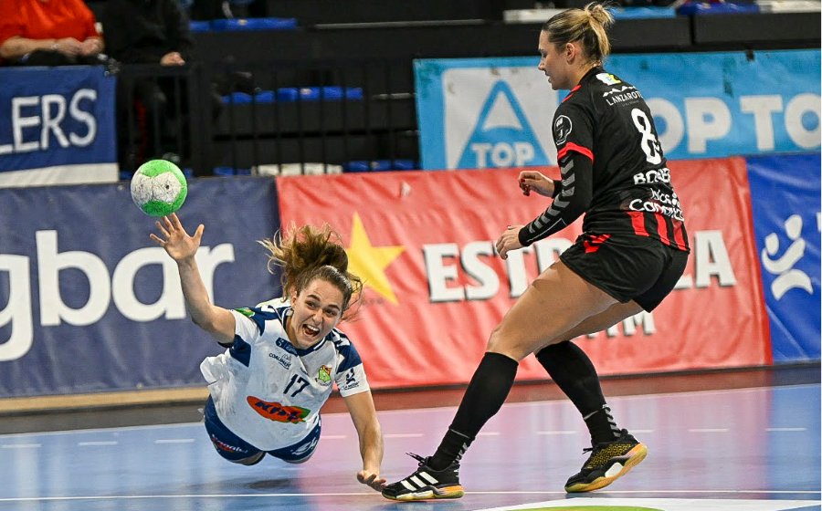 El KH-7 <a href="/BMGranollers/">BM Granollers</a> es retroba amb el triomf davant el Lanzarote Arrecife, cuer de la Divisió d'Honor Elit, i puja al novè lloc, abans d'anar a visitar el Beti-Onak navarrès el dissabte a la tarda. 
📸 Reportatge fotogràfic de Jordi Prades
➡️ cathandbol.cat/femeni/dhfemen…