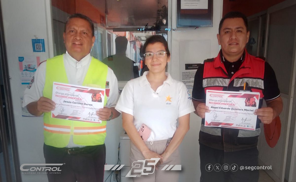 segcontrol's tweet image. ✨ ¡Reconocemos el esfuerzo que deja huella!

En BEC Planta Cuernavaca celebramos a dos grandes compañeros que destacan por su compromiso, pasión y entrega: Jesús Cortina y Ángel Eduardo, quienes fueron reconocidos como Héroes Control.

#GuardiasControl #ControlSeguridad